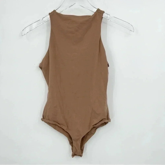 SKIMS FITS EVERYBODY HIGH NECK BODYSUIT B1027 - Picture 5 of 6